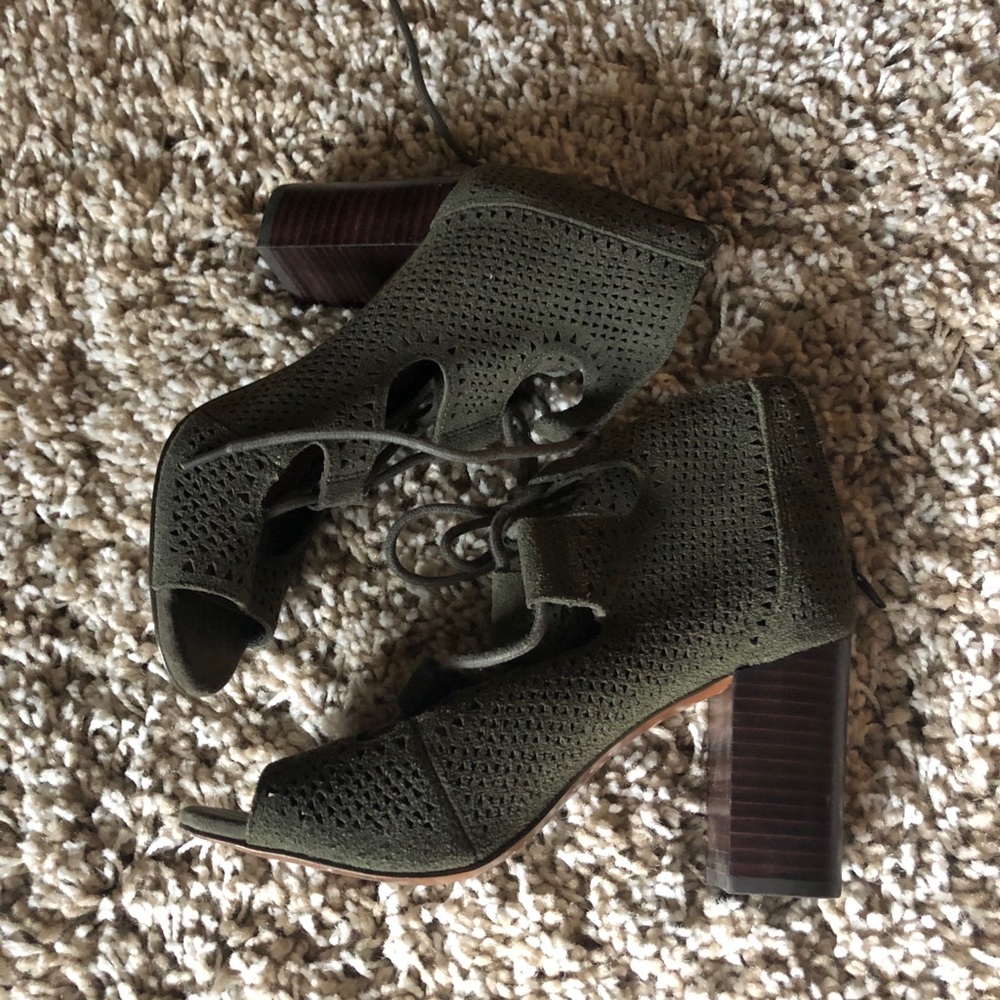 DSW booties